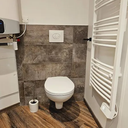 Mitrons - 2a Apartment
