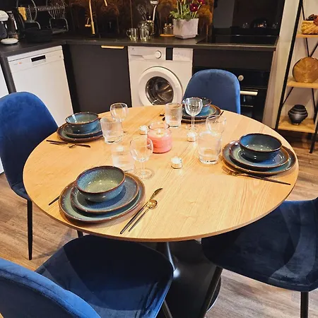 아파트 Mitrons - 2a 생 아프리크