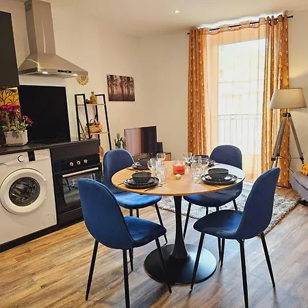 아파트 Mitrons - 2a 생 아프리크